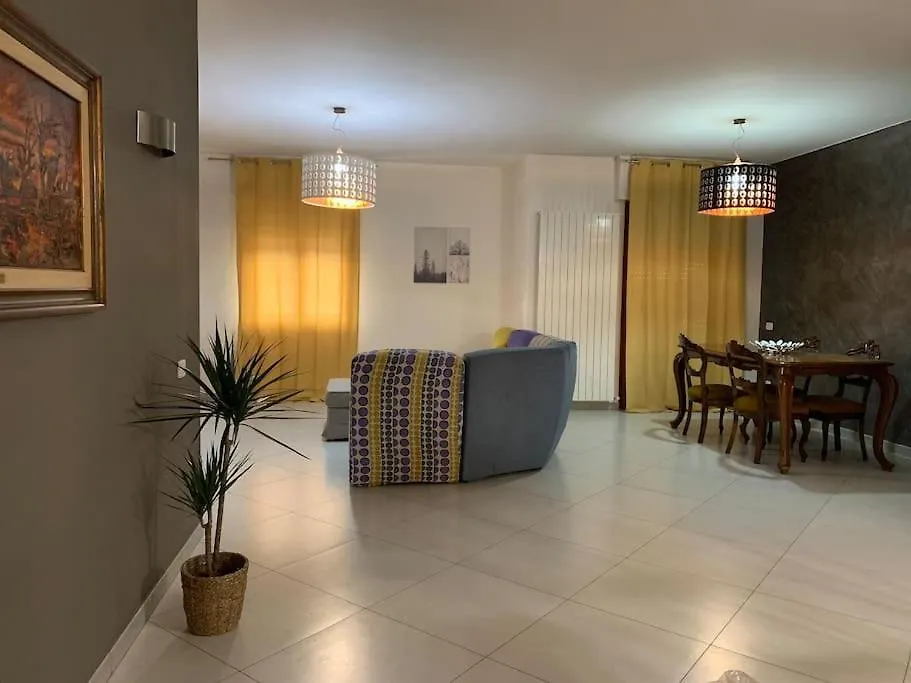 Apartment Grande Appartamento 130Mq Con Posto Auto In Giardino Privato Grosseto