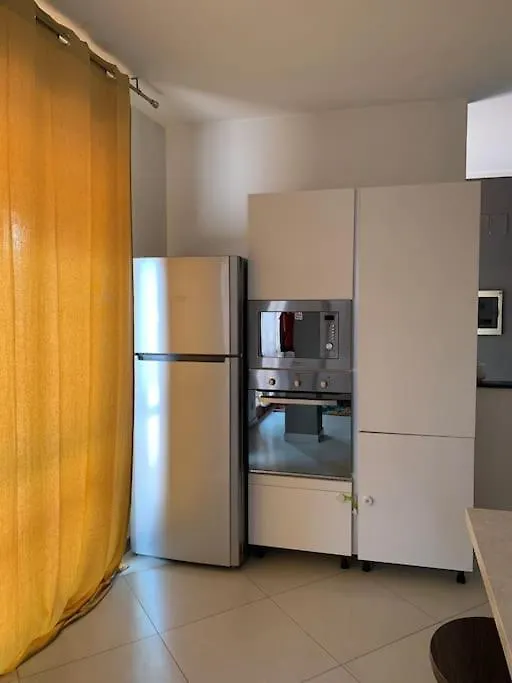 Grande Appartamento 130Mq Con Posto Auto In Giardino Privato Grosseto 0*,  Italy